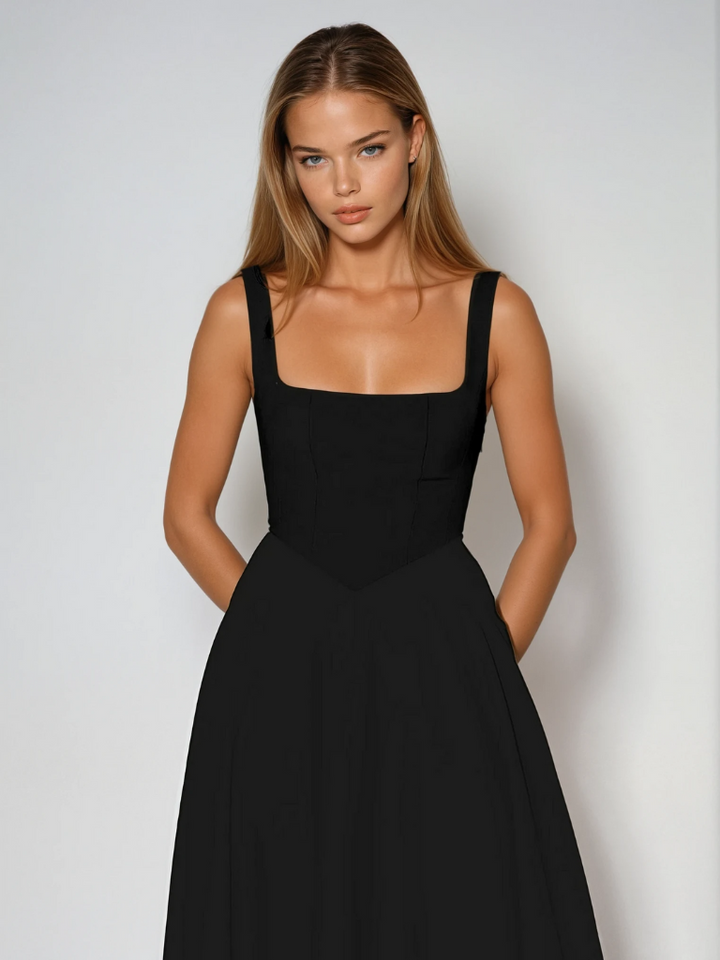 Lynn | Flare Dress